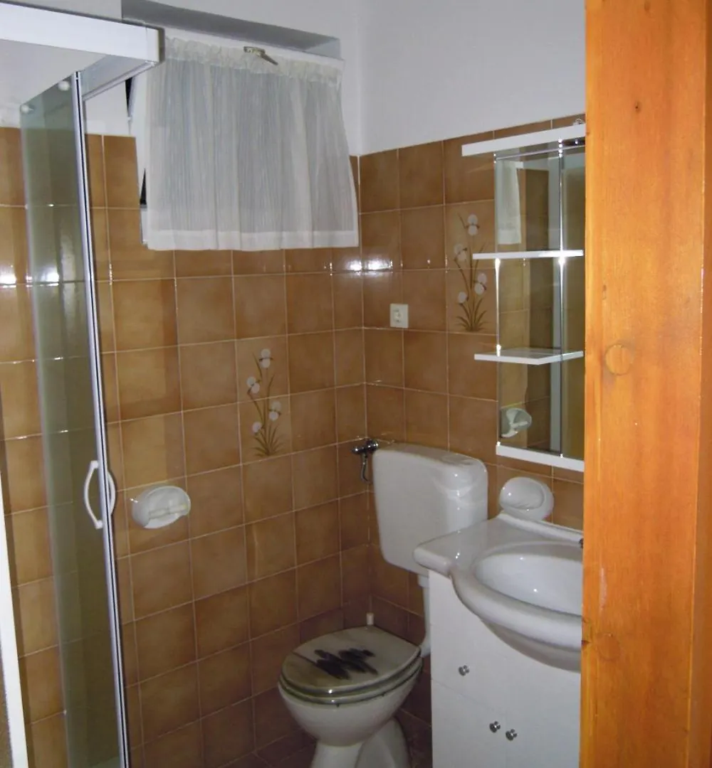 Apartments Alma Rabac